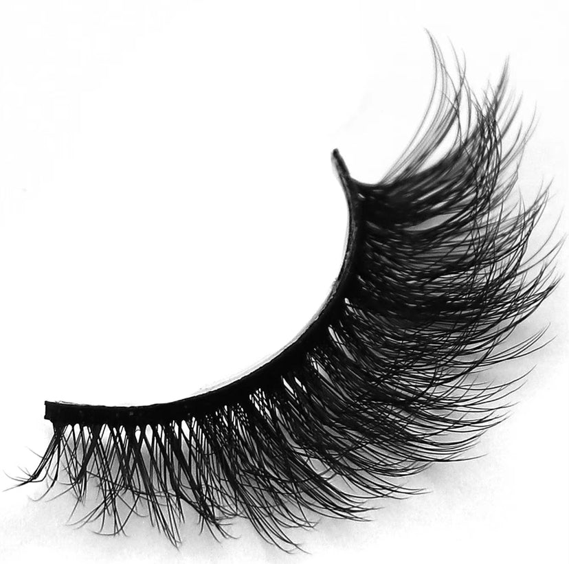 Fluffy Wispy Cat Eyelashes